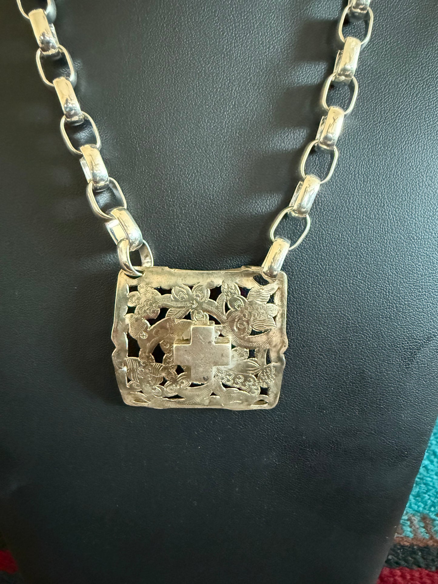 v2 Silver Belt Buckle Link Chain Cross Necklace 18" Long