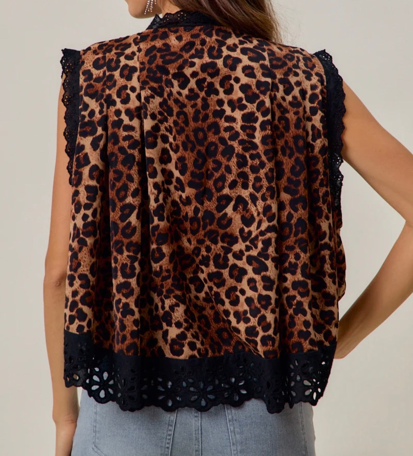 z Leopard Sleeveless Blouse with Eyelet Lace Scallop Hem