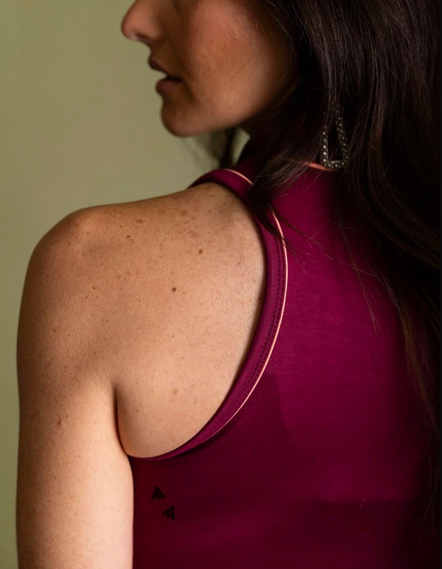 z The Essentials Tank