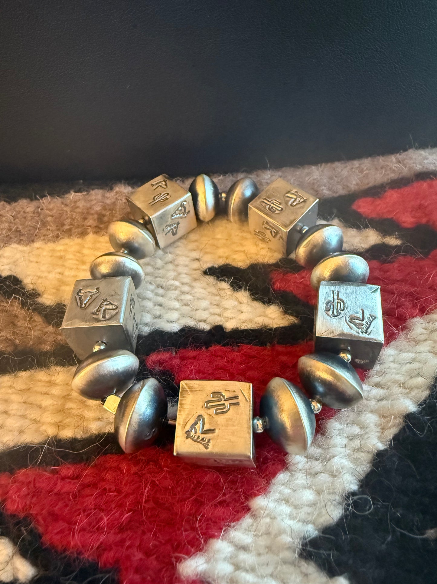 Sterling Silver Navajo Pearl Stretch Bracelet with Saucer and Stamped Square Beads