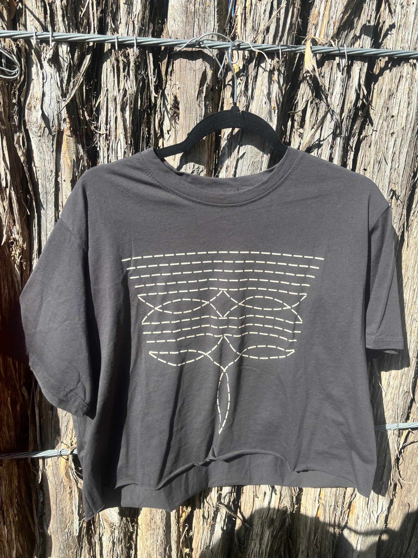z Cowboy Boots Toe Stitch Graphic Faux Cropped T-Shirt