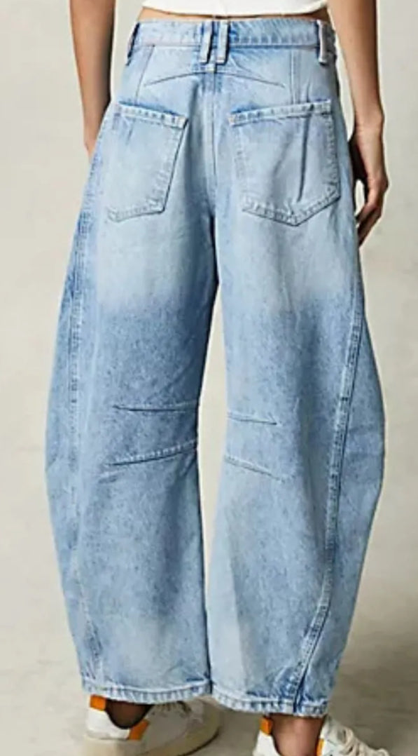 z Barrel Wide Leg Jeans with Pockets