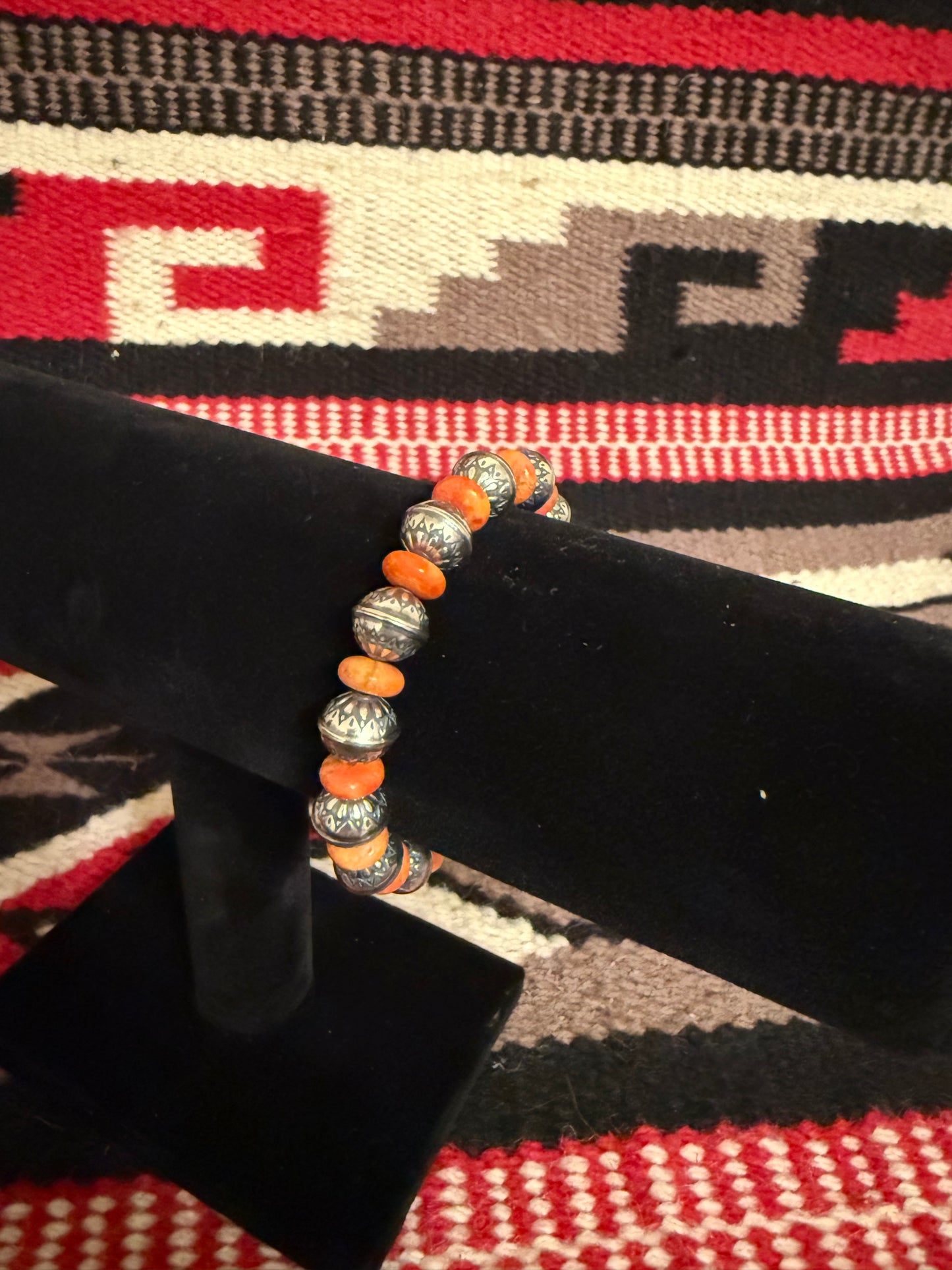 LI Flower Bead Stretch Bracelet with Orange Apple Coral