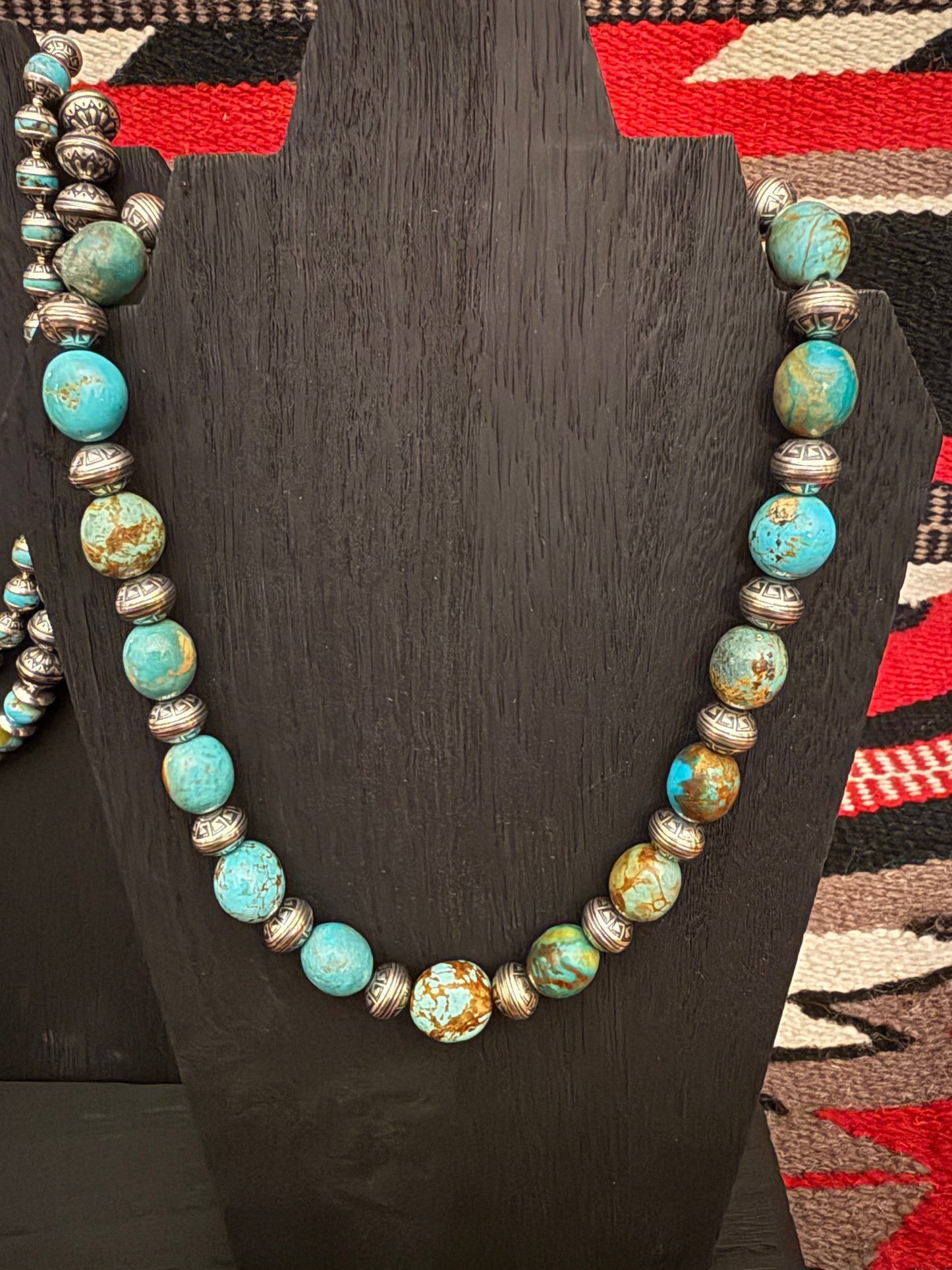 LI Royal Beauty Turquoise Nugget Necklace 16" Long w/2" Extender