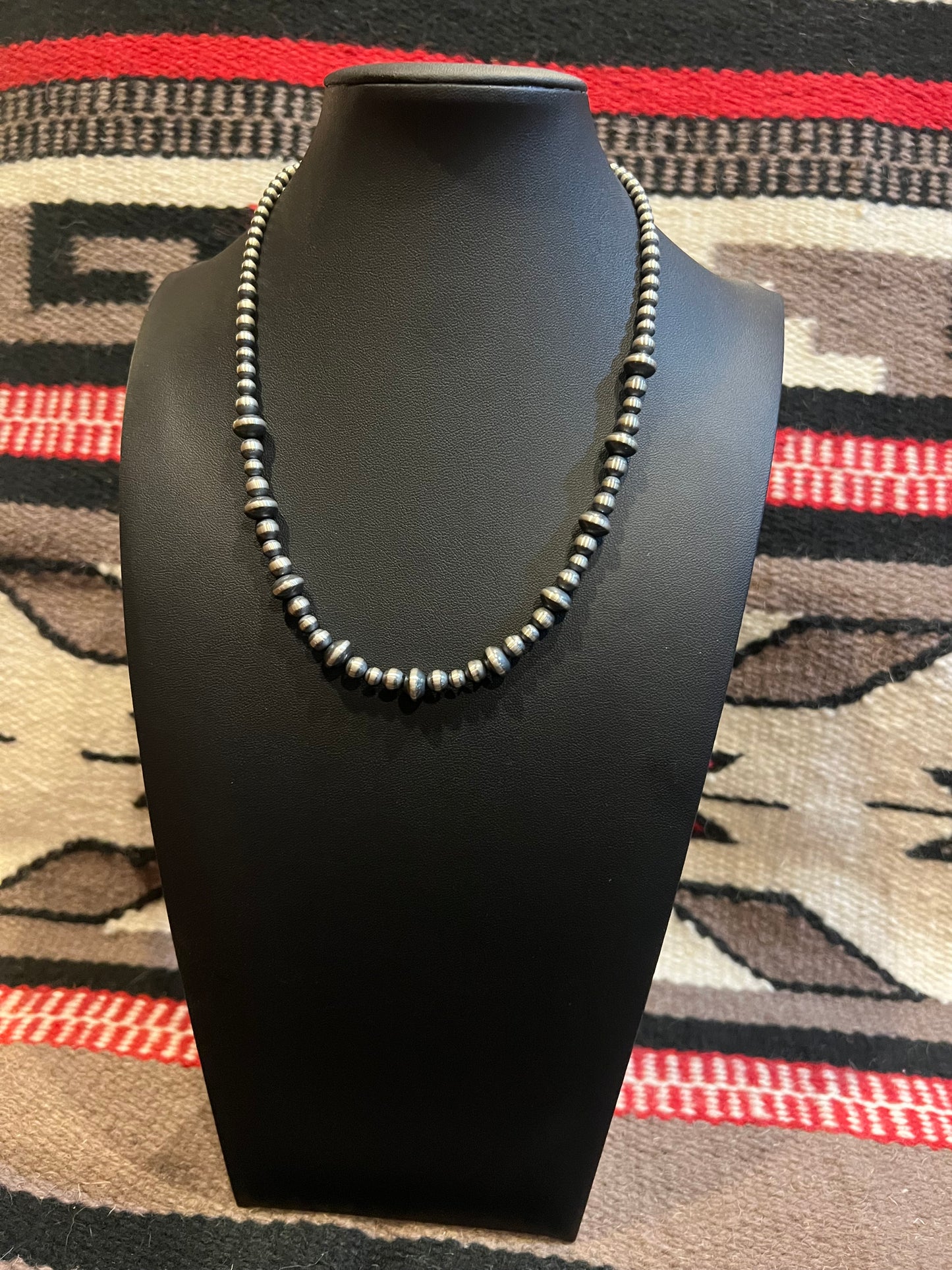 MB3 Sterling Silver Navajo Pearl Necklace 18" Long