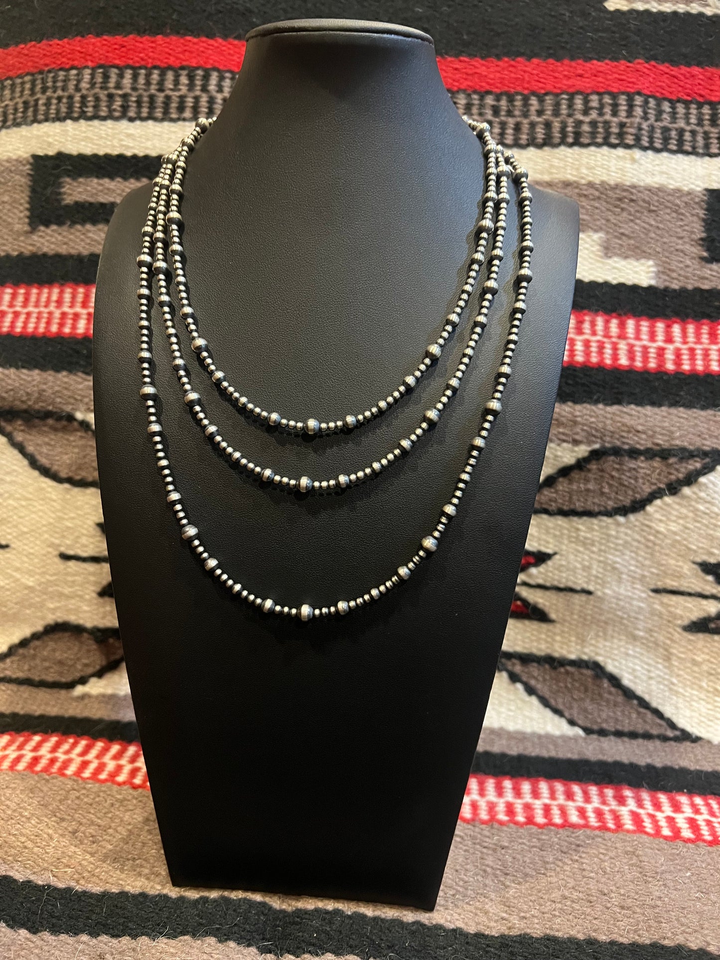 MB4 Sterling Silver Navajo Pearl Necklace 20" long