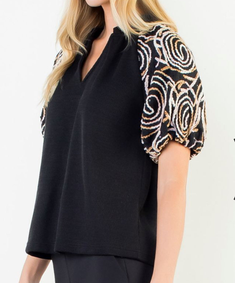 z   Circle Embroidered Detailed Puffed Sleeve Top