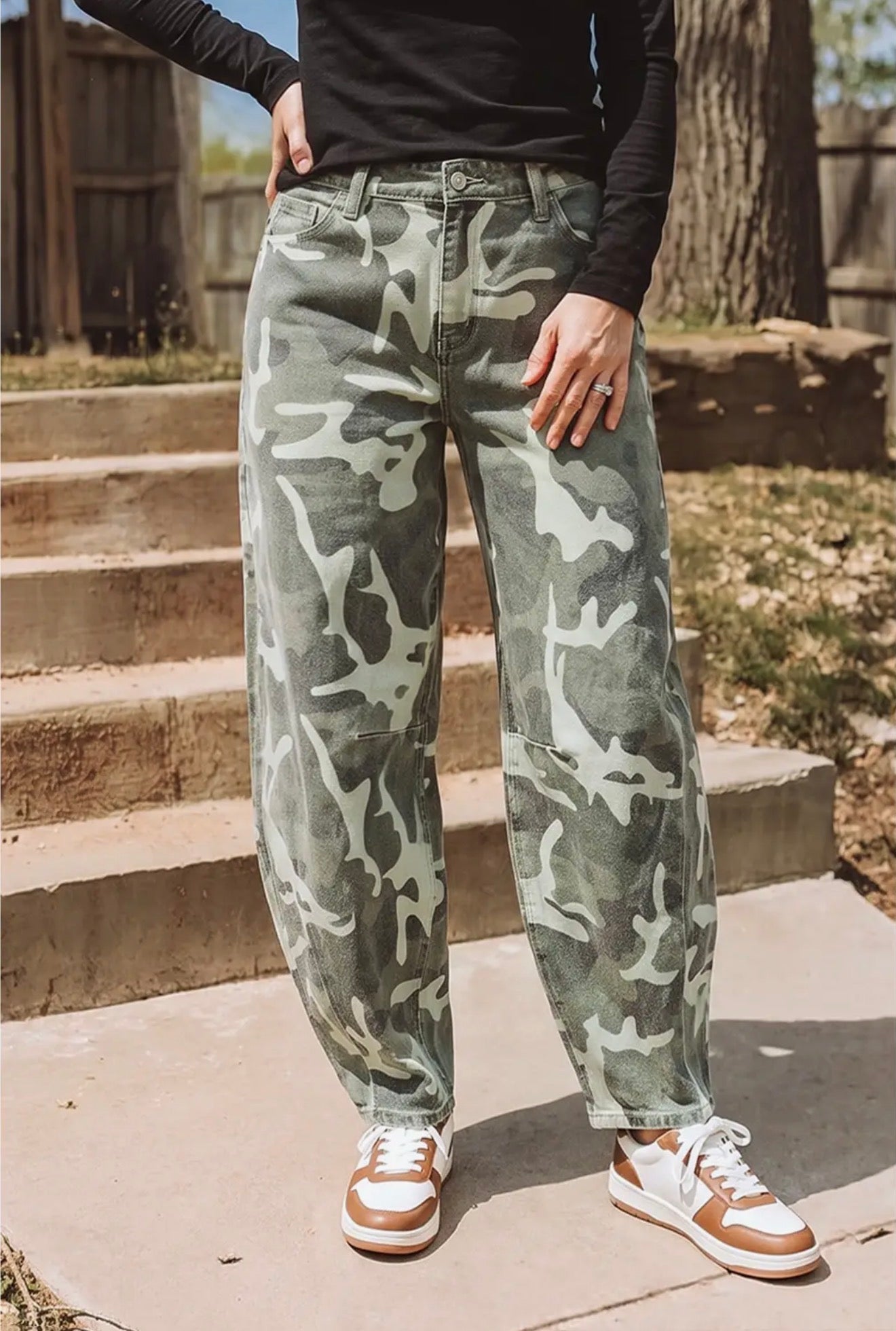 z   Camo Barrel Jeans