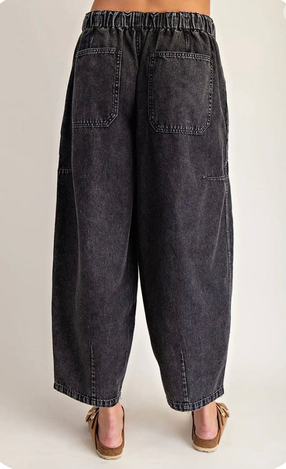 z   Black Cropped Drawstring Pants
