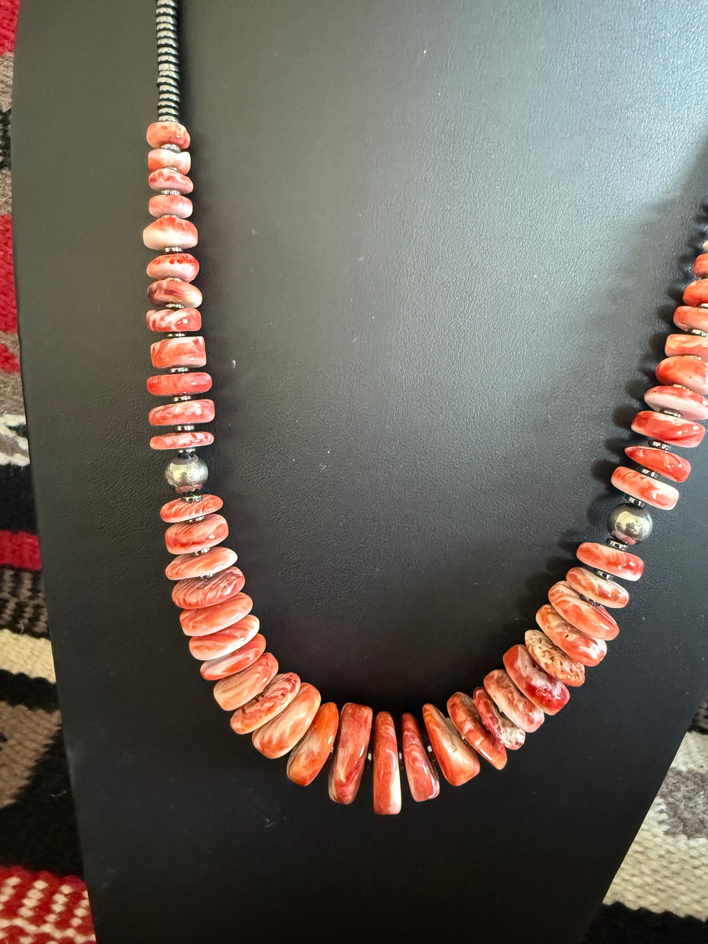 23" Red Spiny Graduated Necklace