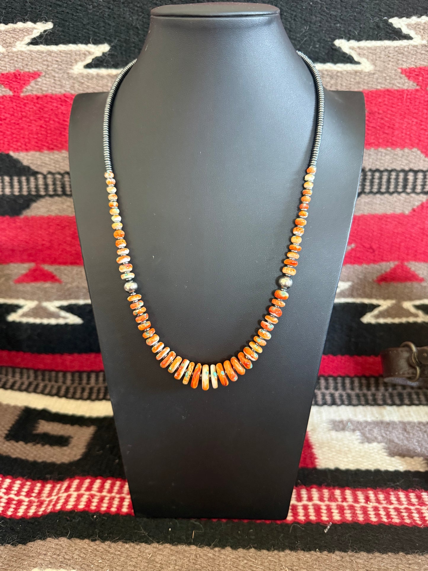 22" Orange Spiny & Turquois Graduated Necklace