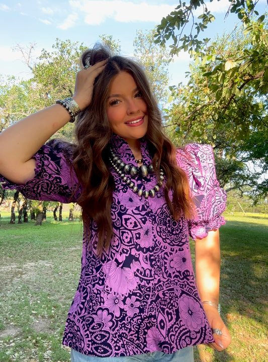 z   Scalloped High Collar Half Sleeve Top with Buttons and Round Yoke