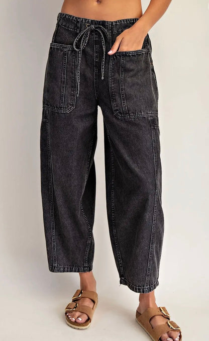 z   Black Cropped Drawstring Pants