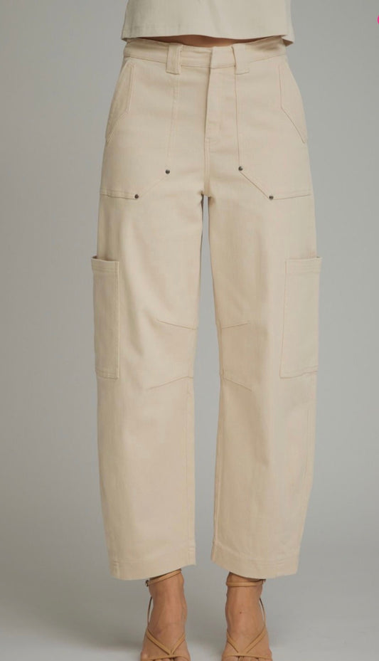 z   Cream Cargo Pocket Jeans with a Slight Barrel