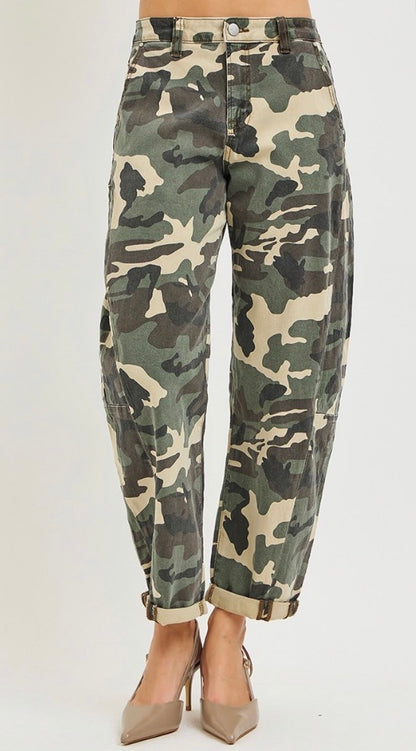 z   Risen Faded Camo High Rise Ankle Barrel Pants