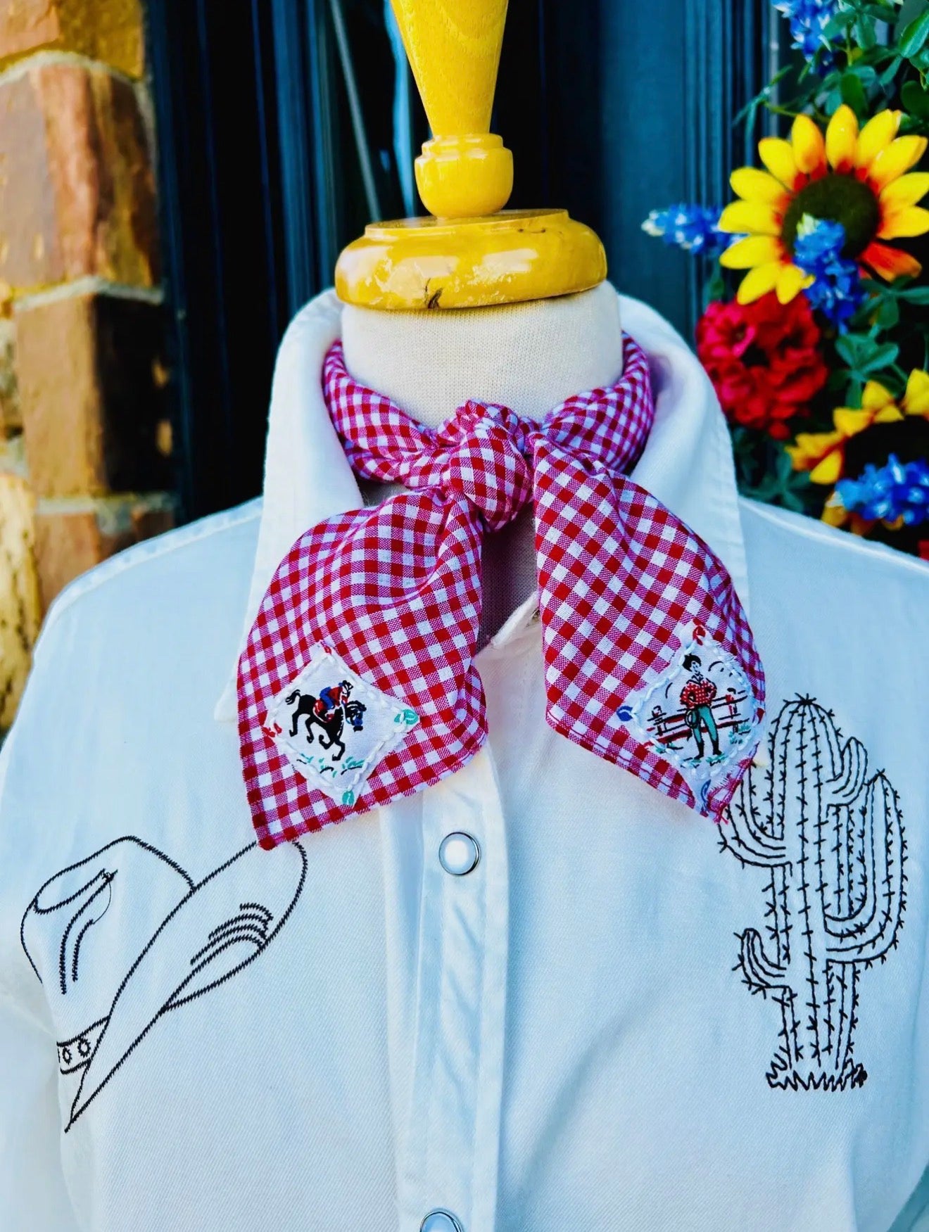 B   Cowpuncher Bandana