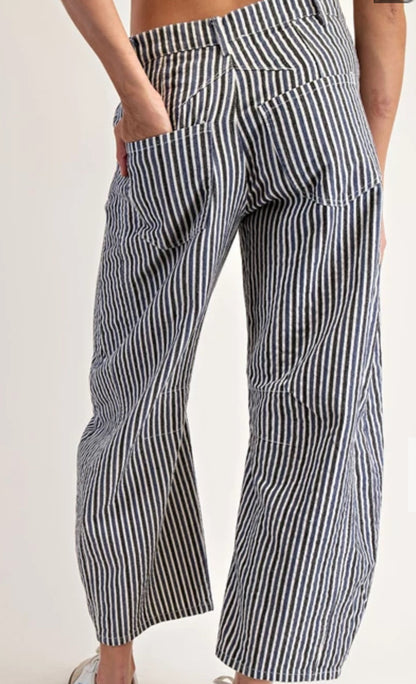 z.  Mineral Washed Striped Barrel Jeans