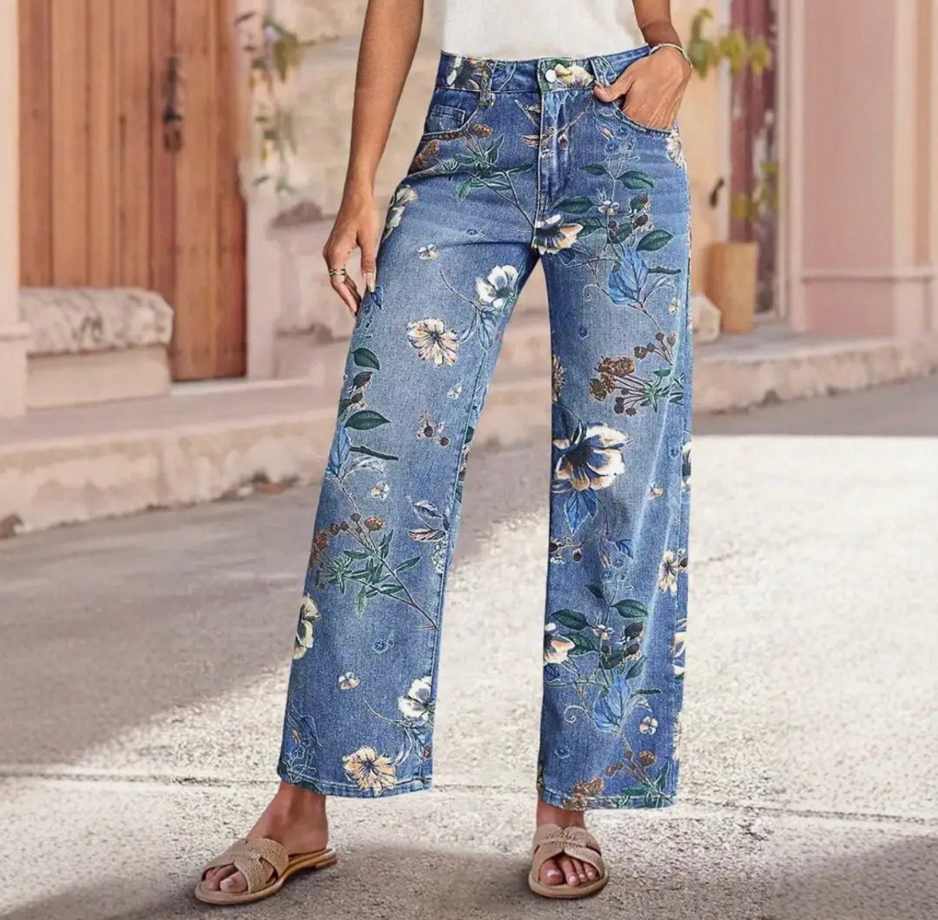 z   Floral HIgh Waist Straight Leg Jeans