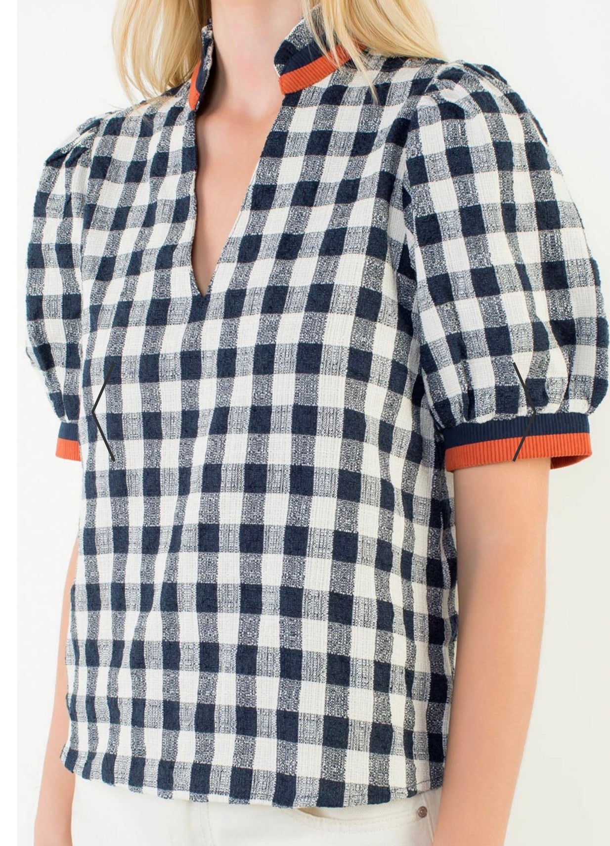 z   Puffed Sleeve Checkered Pattern V-Neck Top