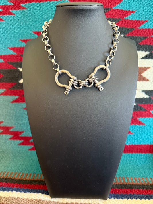 v2   V27  Sterling Silver Doubled Shackled Necklace 18" Long