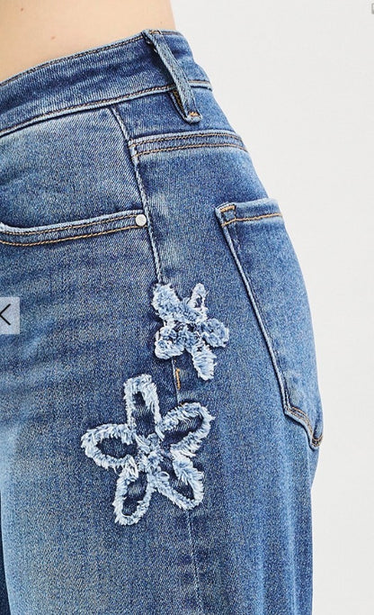 z   Risen Dark Washed Flower Patch Cropped Barrel Jeans