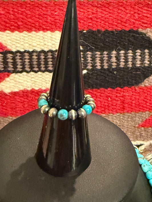 r   Stretchy Sterling Silver and Kingman Turquoise Ring