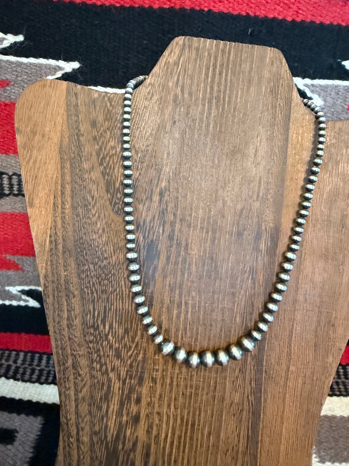Graduated 1 Sterling Silver Navajo Pearl Necklace  18" Long