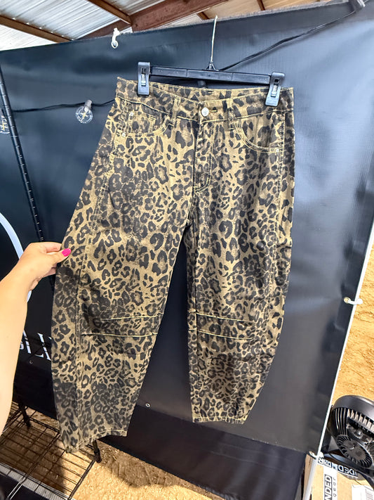 z   Barrel Wide Leg Jeans with Pockets