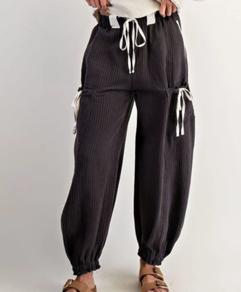 z   Striped Drawstring Jogger Pants