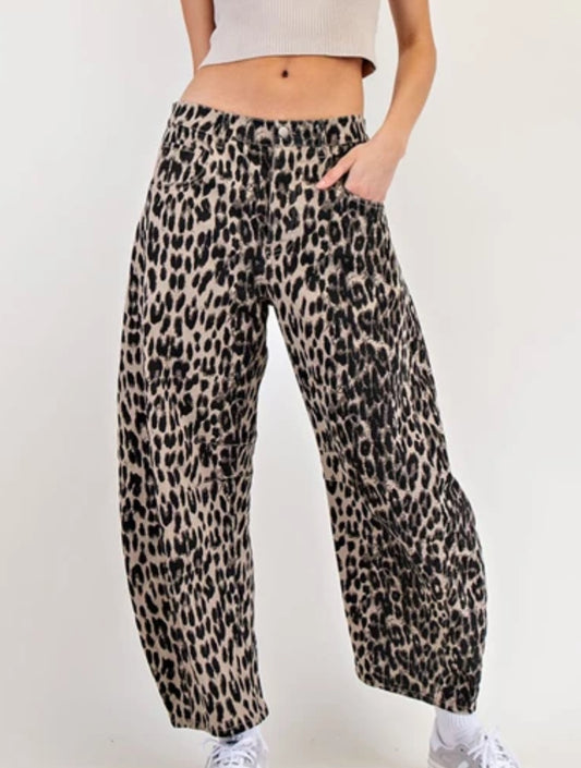 z   Leopard Print Barrel Jeans