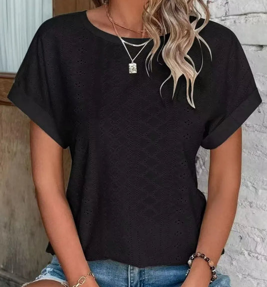 z   Eyelet Round Neck Short Sleeve T-Shirt