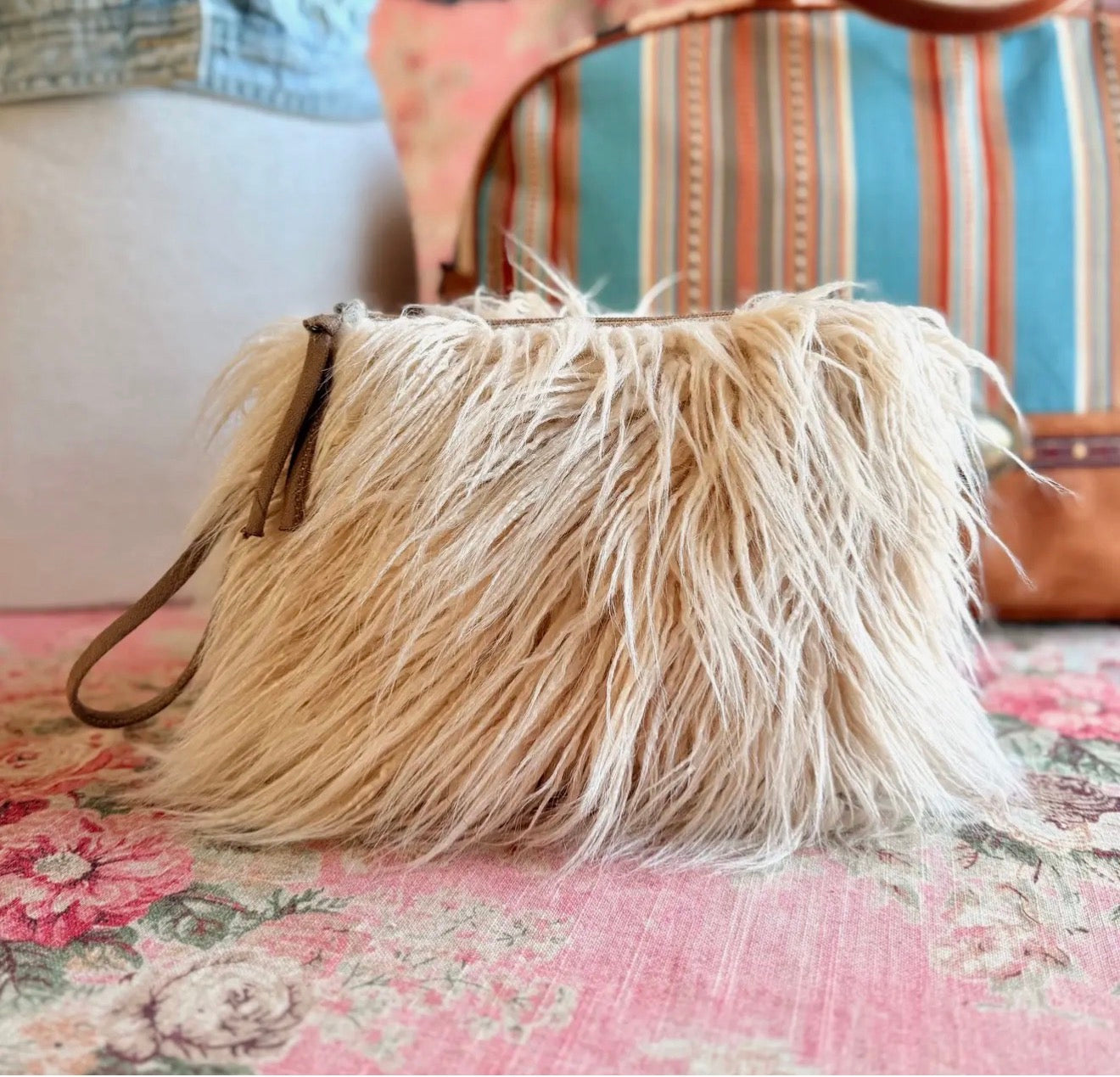Llama Zipper Pouch