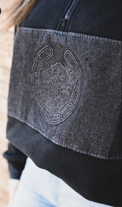 z   Double Take *Midnight Pullover