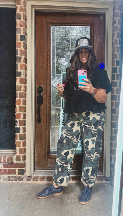 z   Risen Faded Camo High Rise Ankle Barrel Pants