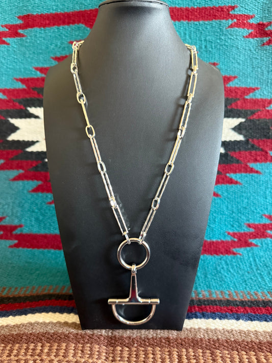 v2   Single Fancy Silver Snaffle Link Lariat Necklace 20" + 3 1/4" Drop