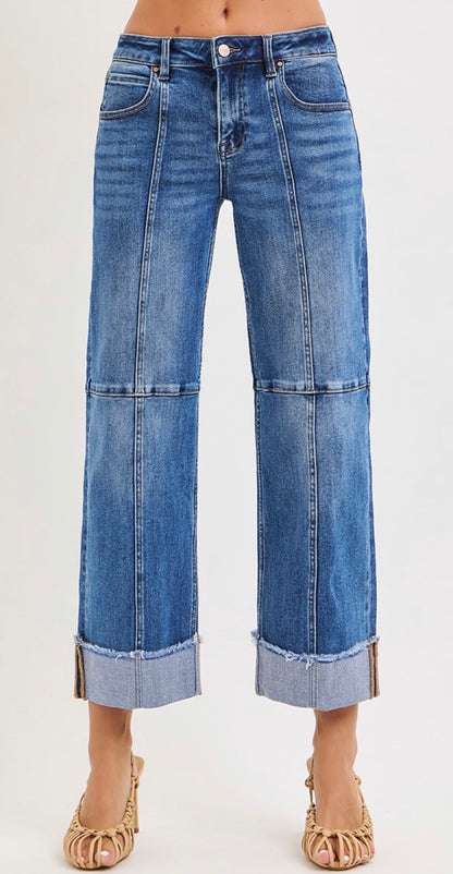 z   Risen Cropped Wide Seam Detailed Jeans