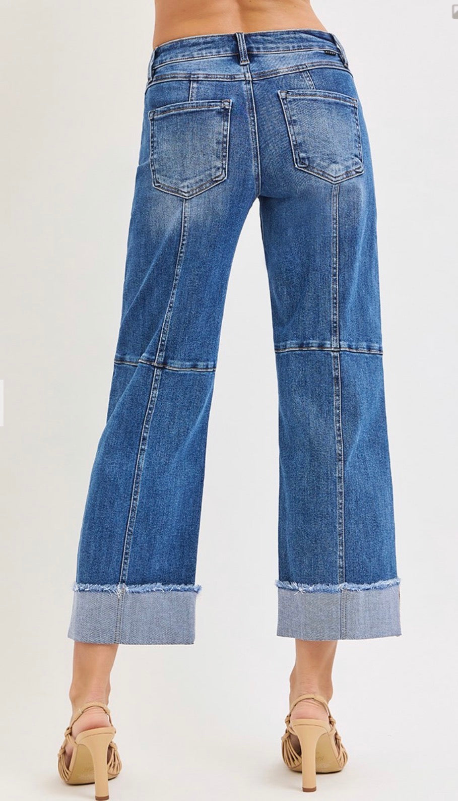 z   Risen Cropped Wide Seam Detailed Jeans