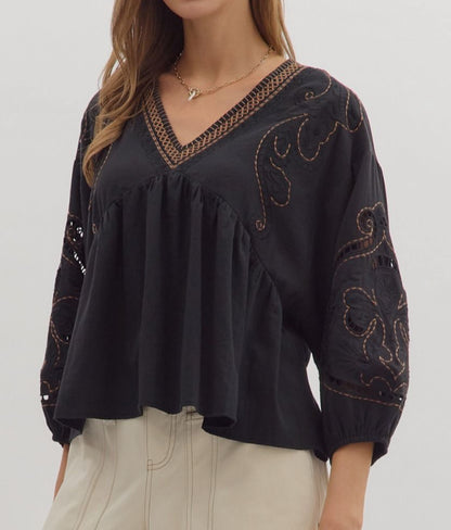 z   V-Necked Embroidered 3/4 Sleeve Top