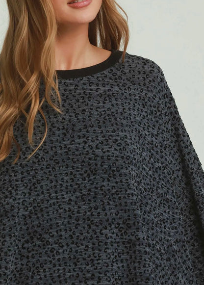z   Leopard Velvet Uneven Hem Top Navy