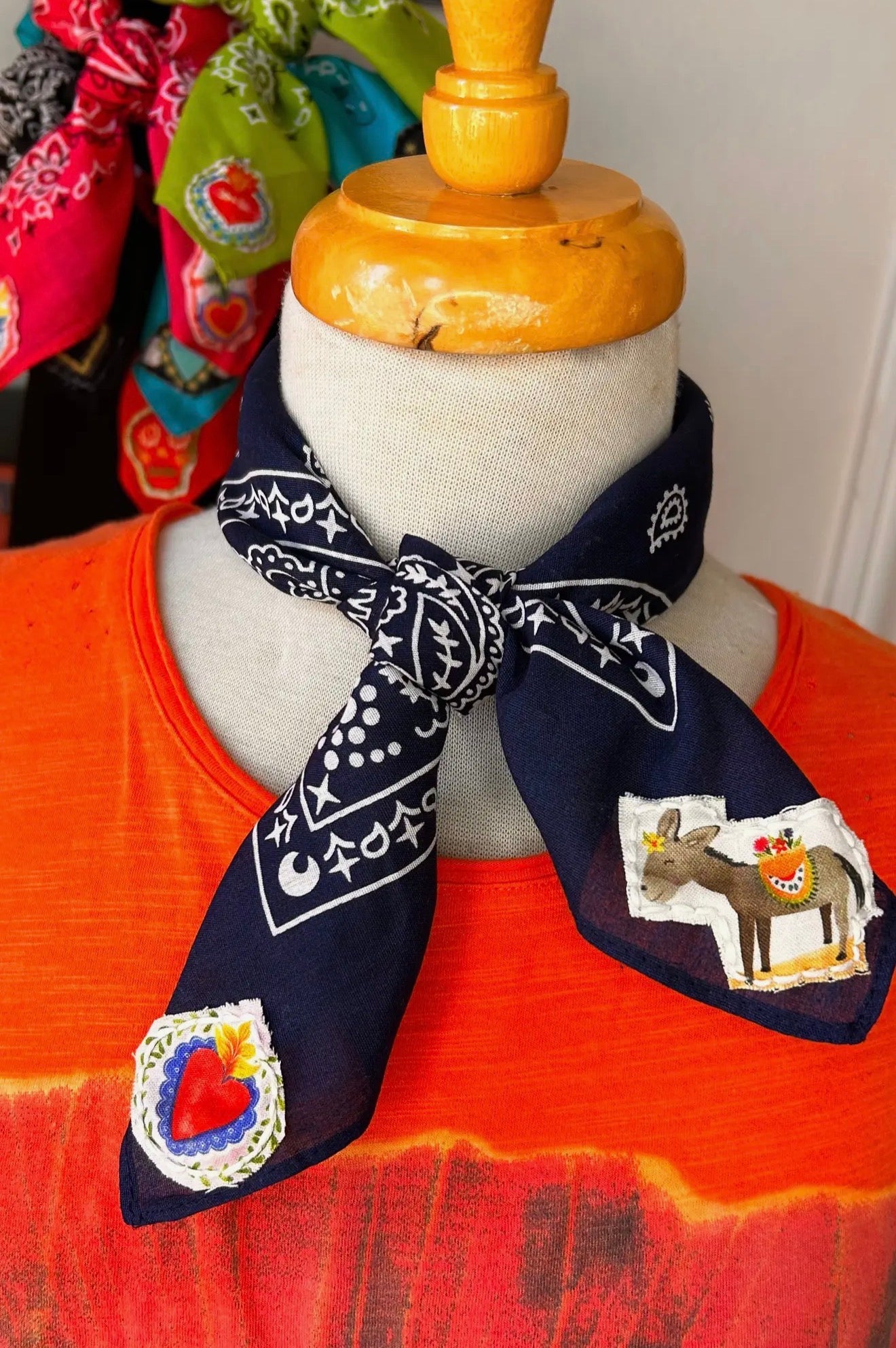 B   Donkey Love Bandana Navy