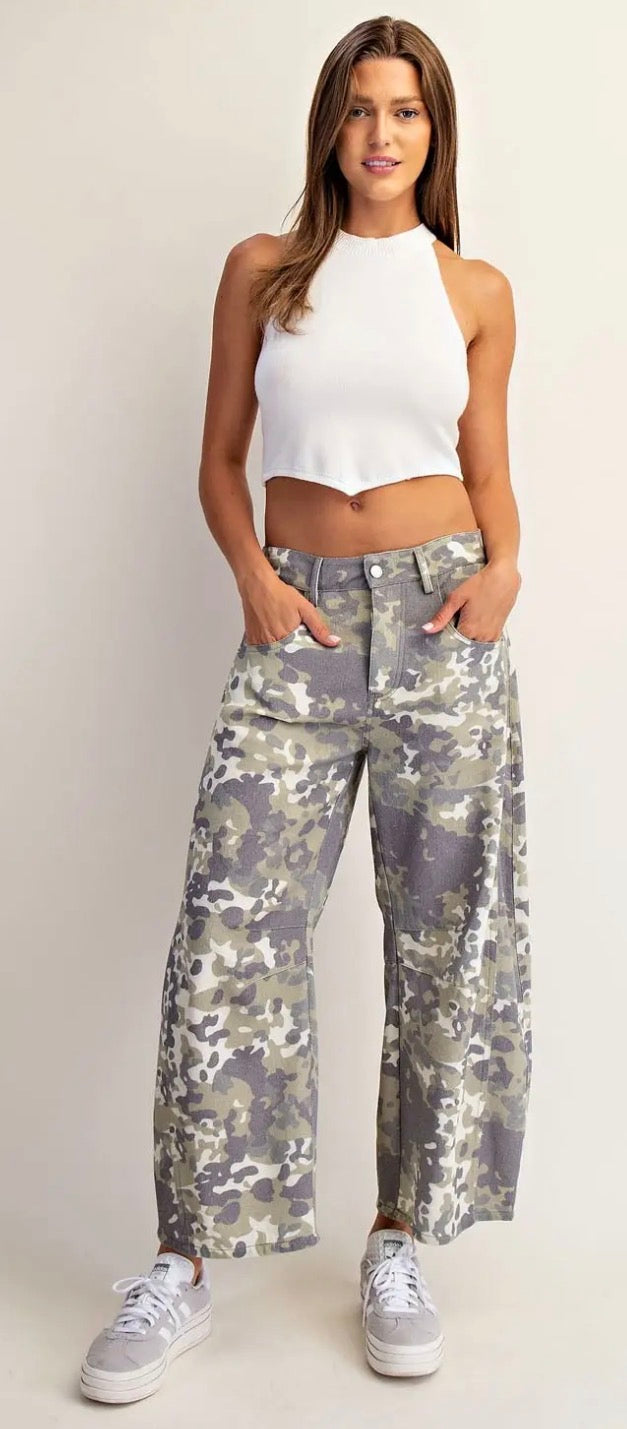 z   Soft Washed Camo Barrel Jeans