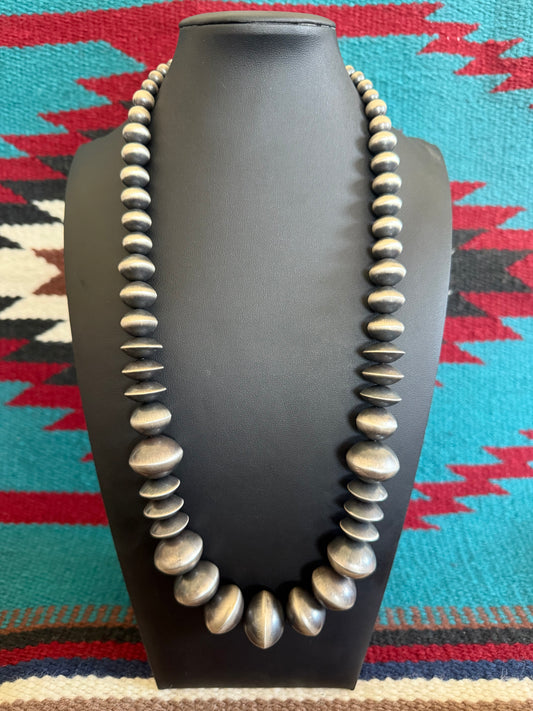 Handmade Rose Martin Graduated Navajo Pearl Necklace 26" Long