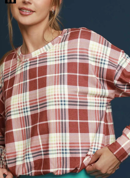 z   Plaid Pullover Top with Bubble Hem