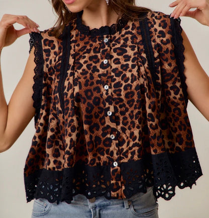 z   Leopard Sleeveless Blouse with Eyelet Lace Scallop Hem