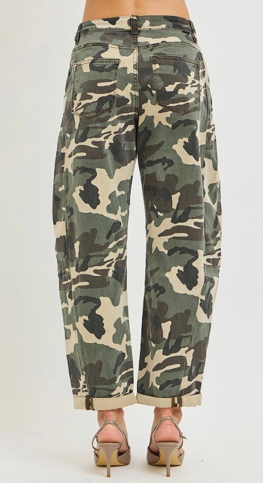 z   Risen Faded Camo High Rise Ankle Barrel Pants