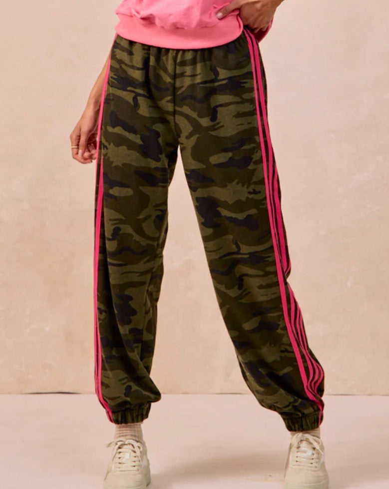 z   Side Lines Camouflage Track Pants