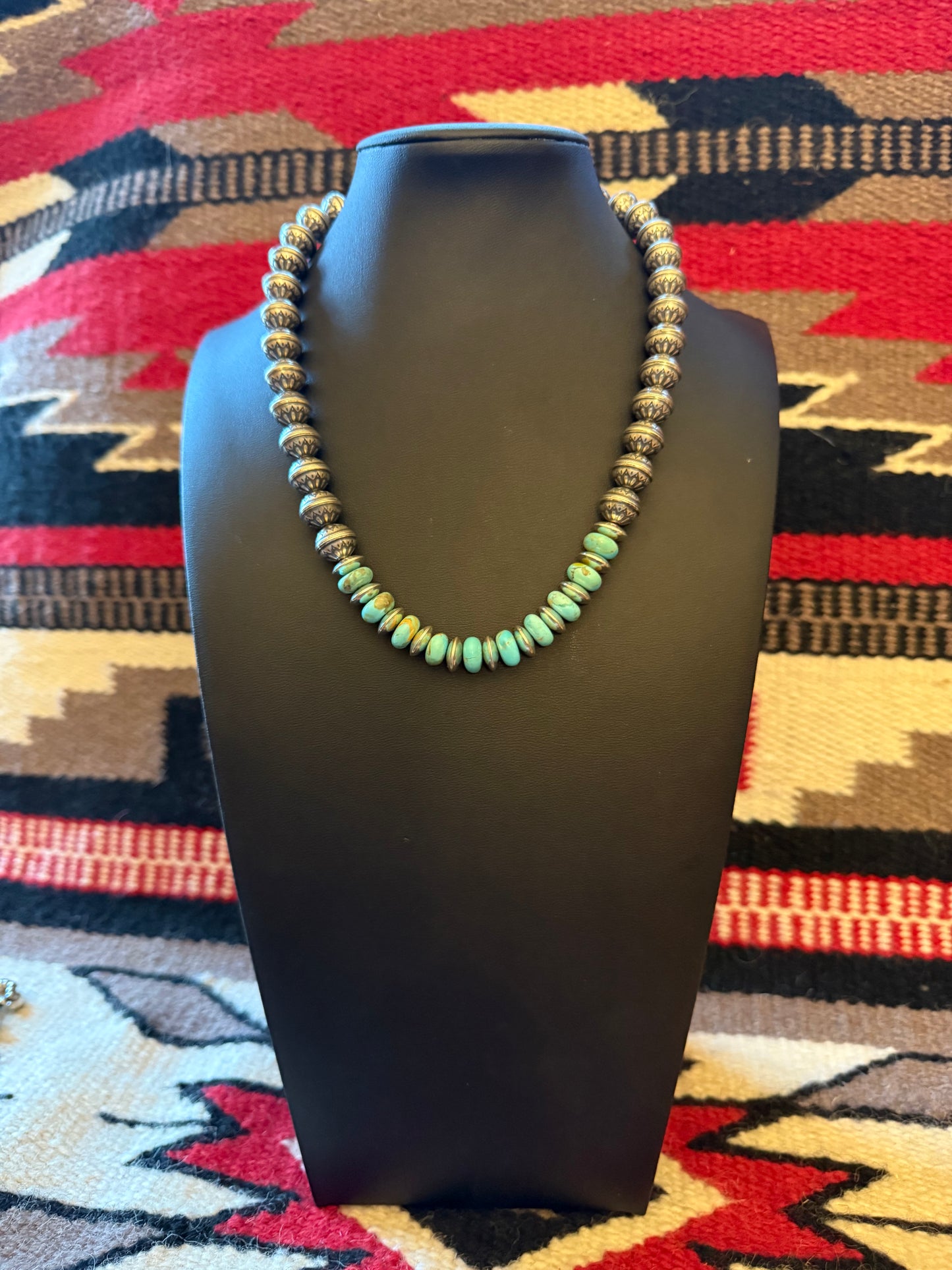 LI  Kingman Turquoise Flower Bead Necklace 16" Long with 2" Extender